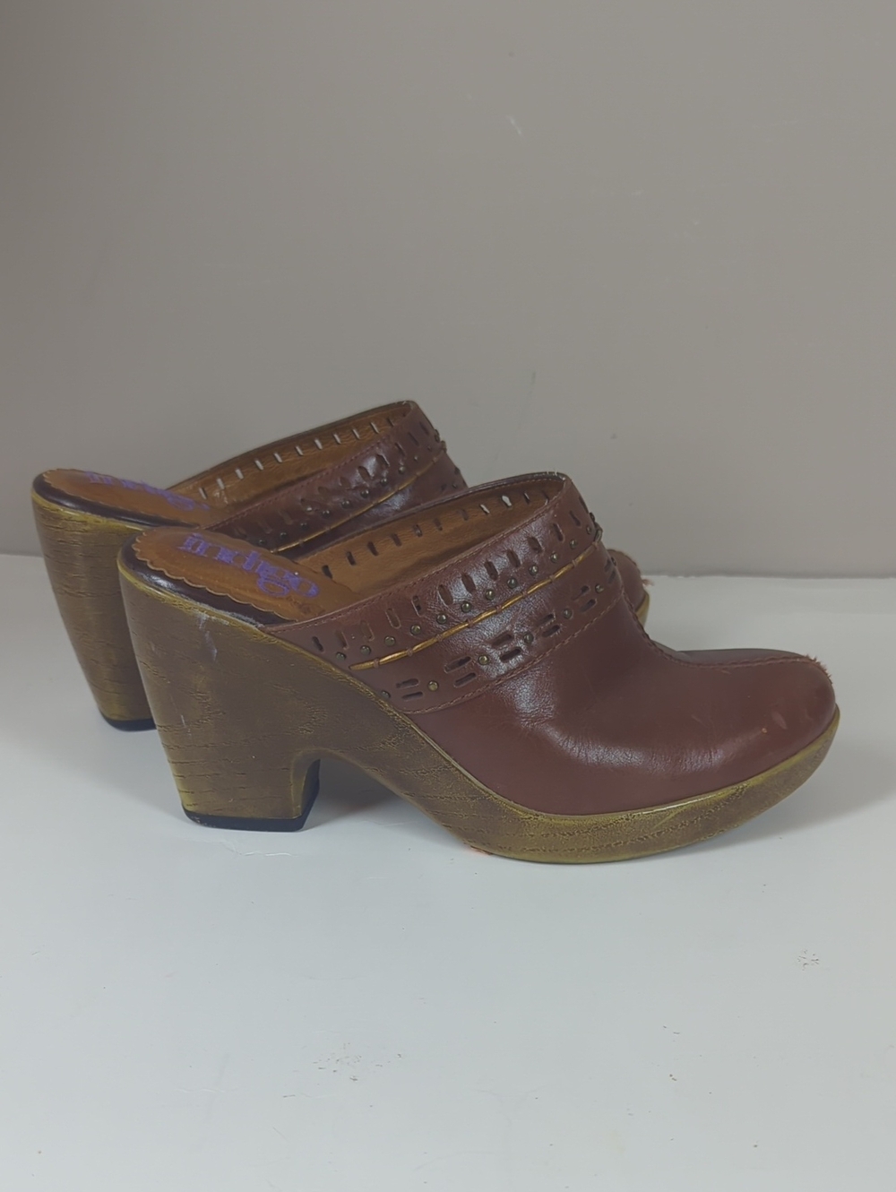 Clarks Indigo Vintage Brown Leather Slip-On Clog Heels 7